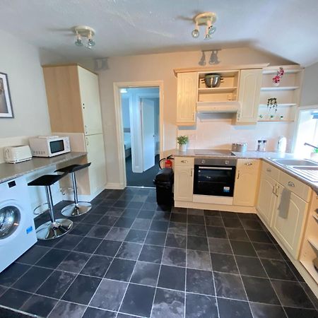 Cottage Style 2 Bedroom Apt In City, Near Utilita Arena & Free Parking Birmingham Zewnętrze zdjęcie