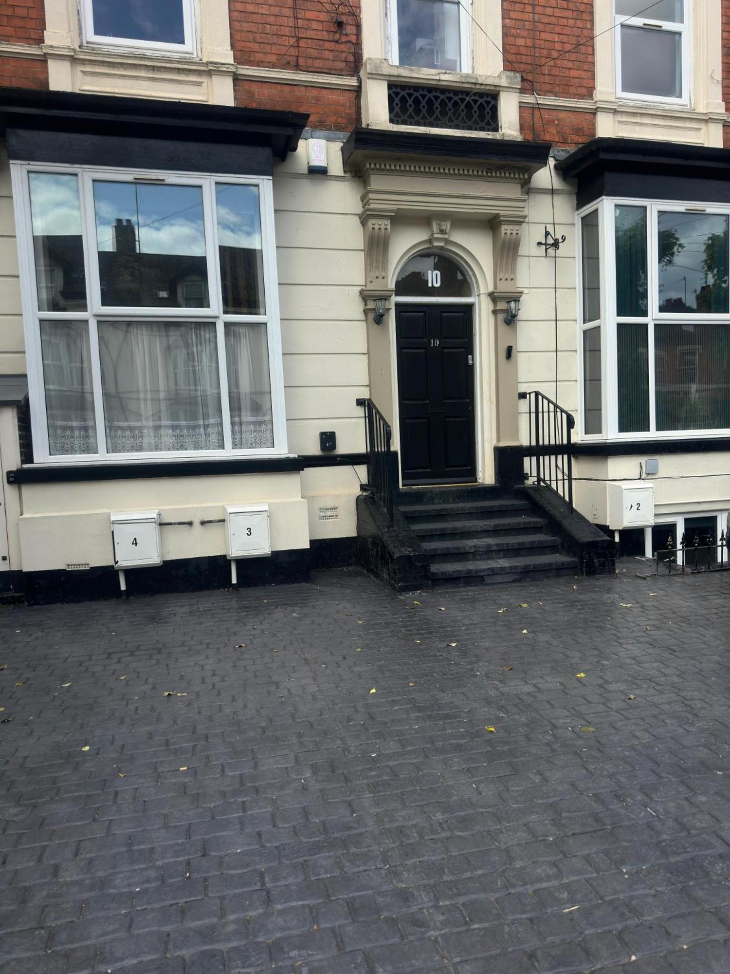 Cottage Style 2 Bedroom Apt In City, Near Utilita Arena & Free Parking Birmingham Zewnętrze zdjęcie