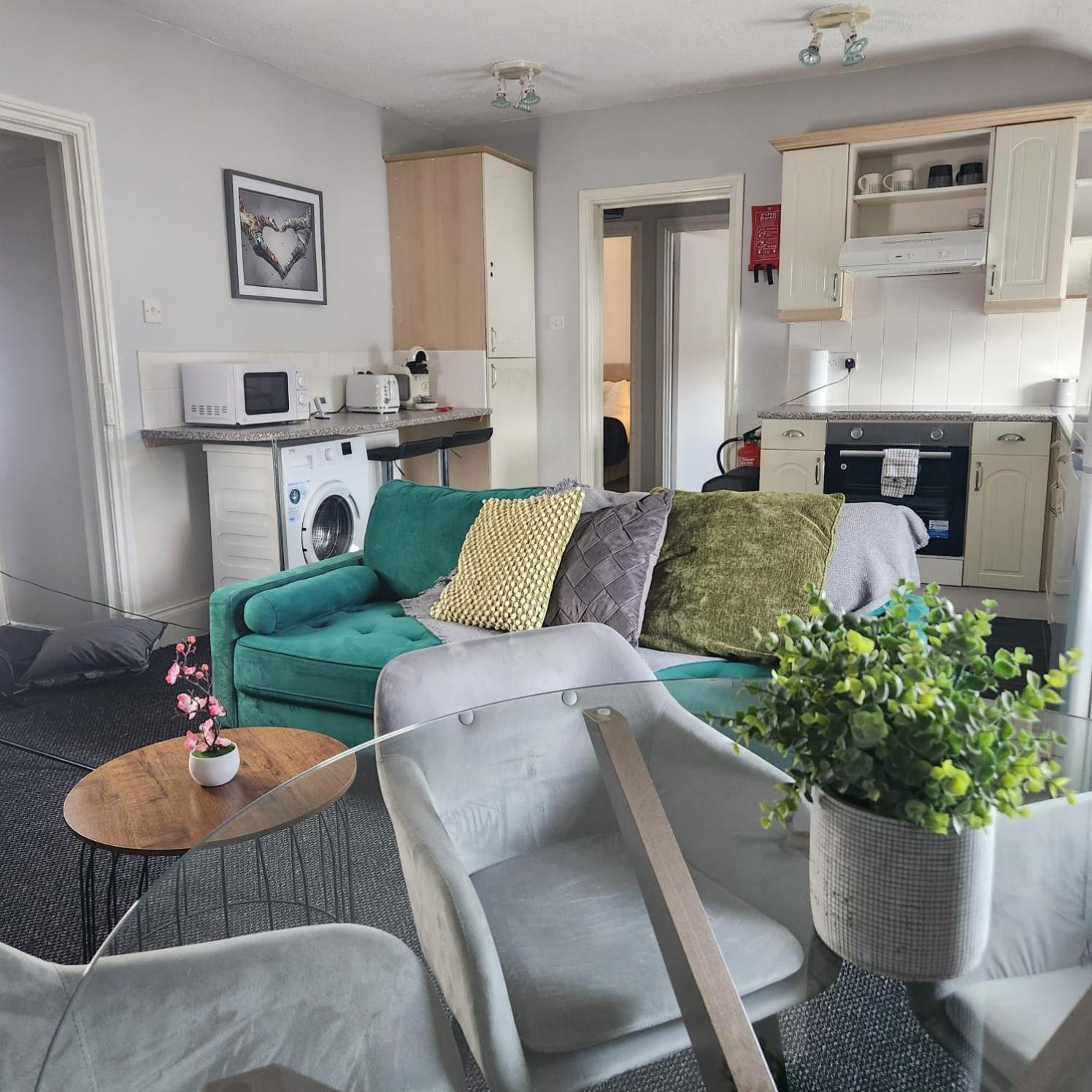 Cottage Style 2 Bedroom Apt In City, Near Utilita Arena & Free Parking Birmingham Zewnętrze zdjęcie