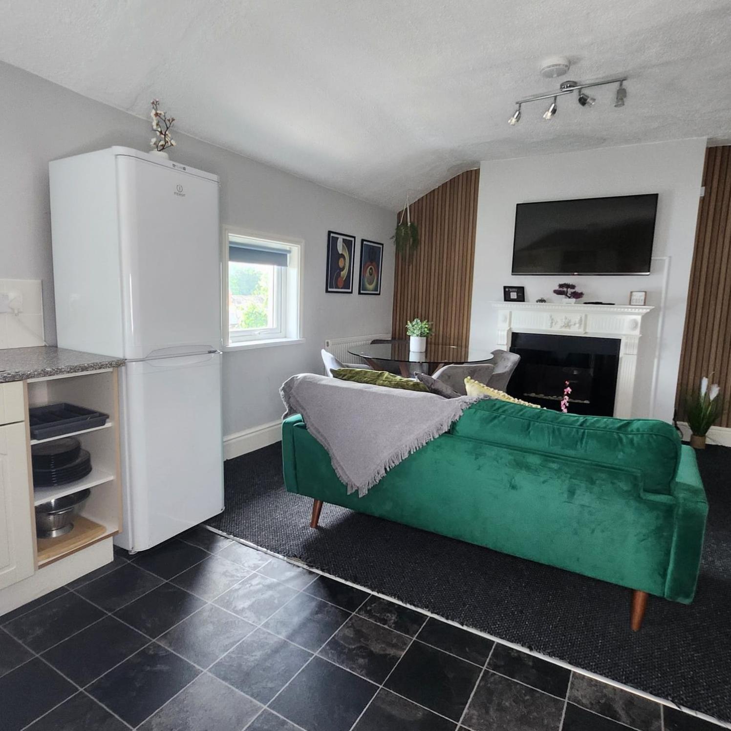 Cottage Style 2 Bedroom Apt In City, Near Utilita Arena & Free Parking Birmingham Zewnętrze zdjęcie