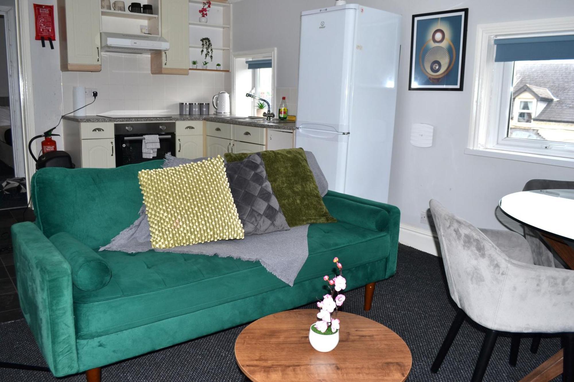 Cottage Style 2 Bedroom Apt In City, Near Utilita Arena & Free Parking Birmingham Zewnętrze zdjęcie